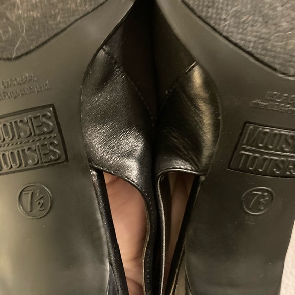 MOOTSIES TOOTSIES BLACK STRAP-BACK HEELS-sz 7 1/2 - Picture 5 of 6